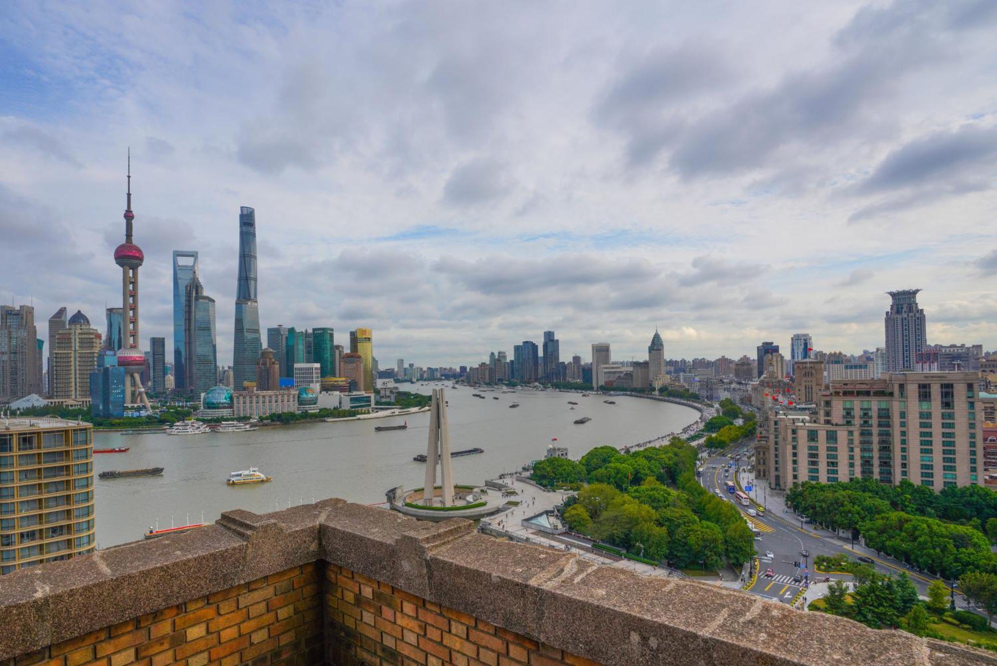 Broadway Mansions Hotel - On The Bund Shanghai Exterior foto